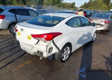 2013 Hyundai Elantra Gls z USA, uszkodzony, nr VIN 5NPDH4AE5DH451137
